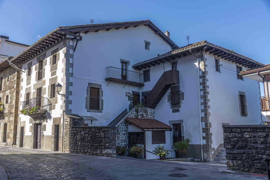 Álava - Artziniega 05.jpg